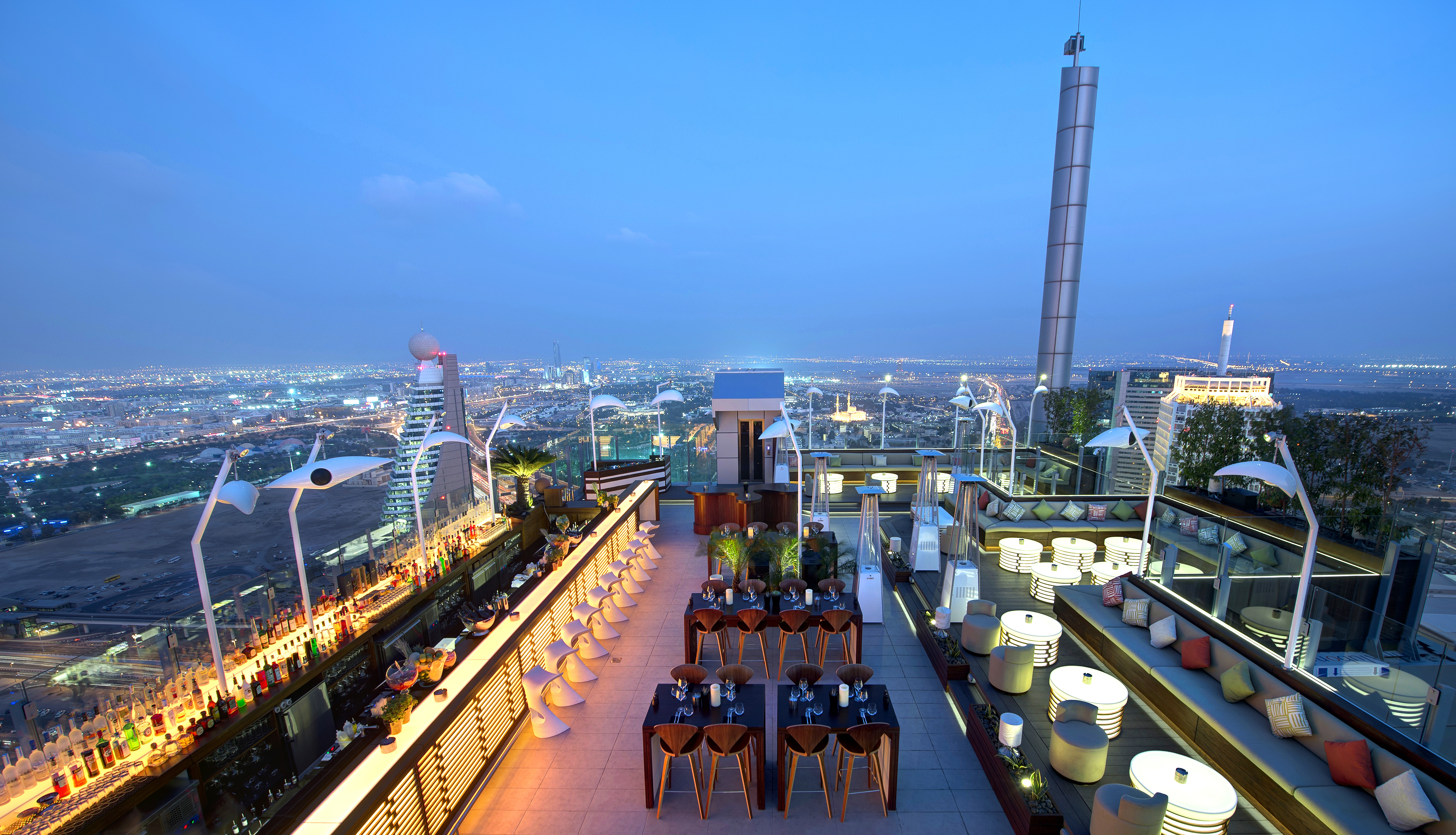 40 Kong Dubai (2)(1.0)